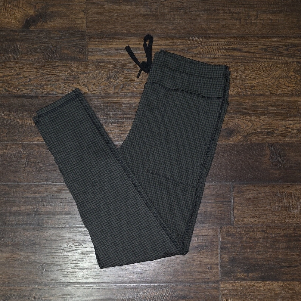 Offline By Aerie High Rise Leggings Size L